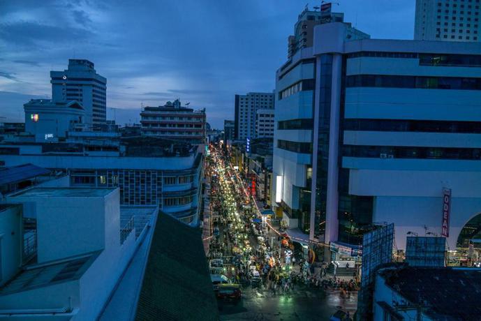 Imagen general del Hotel The Three Hat Yai. Foto 2
