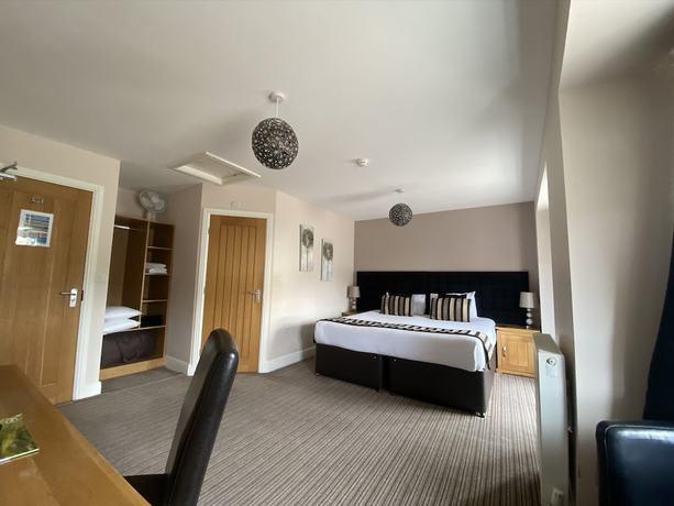 Imagen de la habitación del Hotel The Three Horseshoes. Foto 12