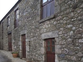 Imagen de los exteriores del Hotel The Threshing House. Foto 11