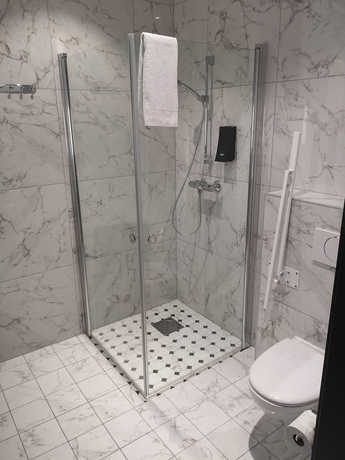 Imagen de la habitación del Hotel The Tide. Foto 15