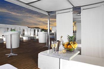 Imagen general del Hotel The Tides Boracay. Foto 15