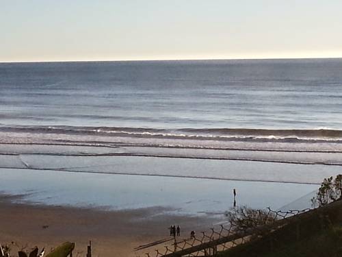 Imagen de la habitación del Hotel The Tides Oceanview Inn and Cottages. Foto 15