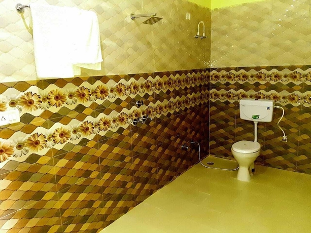 Imagen de la habitación del Hotel The Tiger Hill Sariska Resort. Foto 11
