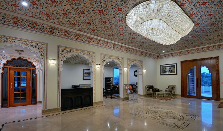 Imagen de los interiores del Hotel The Tigress Resort and Spa, Ranthambore. Foto 17