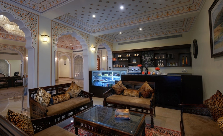Imagen de los interiores del Hotel The Tigress Resort and Spa, Ranthambore. Foto 18