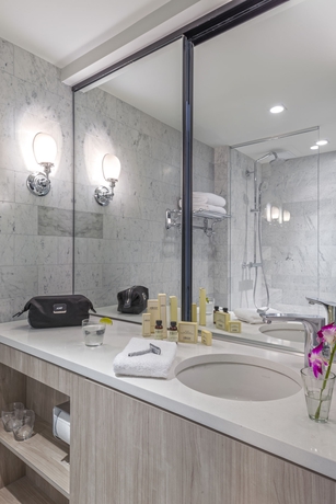 Imagen de la habitación del Hotel The Tillary. Foto 10