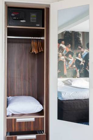 Imagen de la habitación del Hotel The Times, &Aacute;msterdam. Foto 8