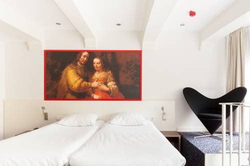 Imagen de la habitación del Hotel The Times, &Aacute;msterdam. Foto 15