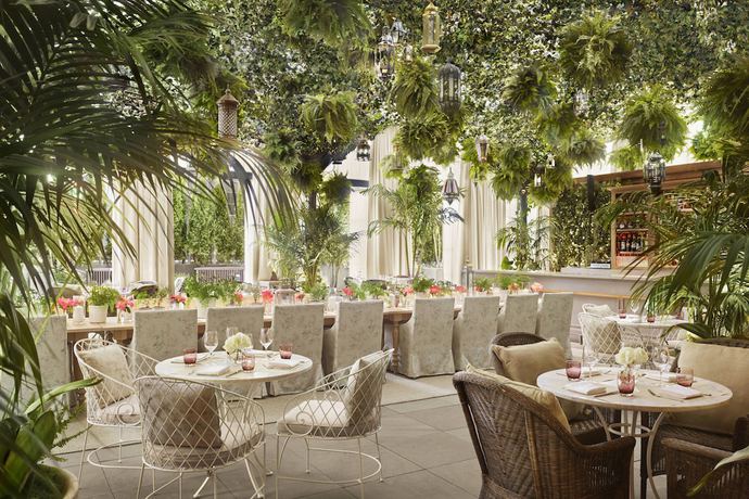 Imagen del bar/restaurante del Hotel The Times Square EDITION. Foto 3