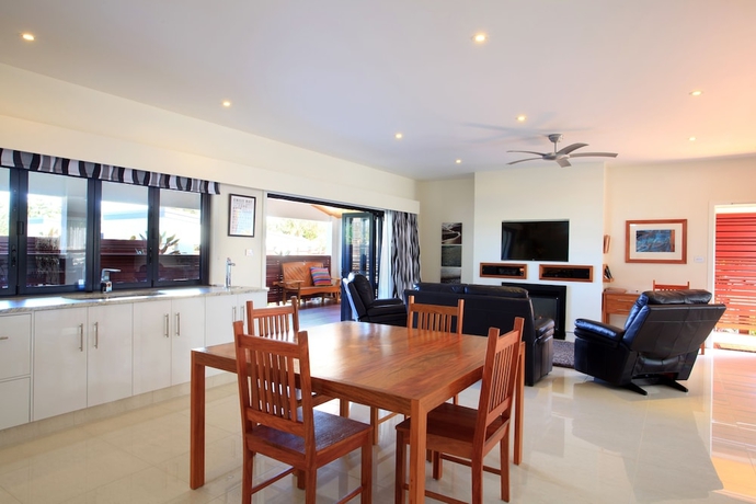 Imagen de la habitación del Hotel The Tin Sheds. Foto 5