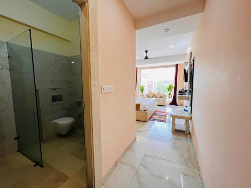 Imagen general del Hotel The Tirath Palace Luxury In Haridwar. Foto 8