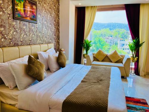 Imagen general del Hotel The Tirath Palace Luxury In Haridwar. Foto 20