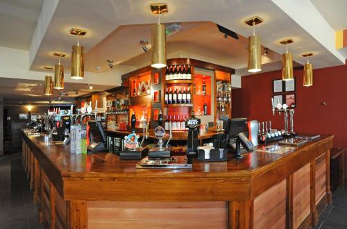 Imagen general del Hotel The Titan By Greene King Inns. Foto 5