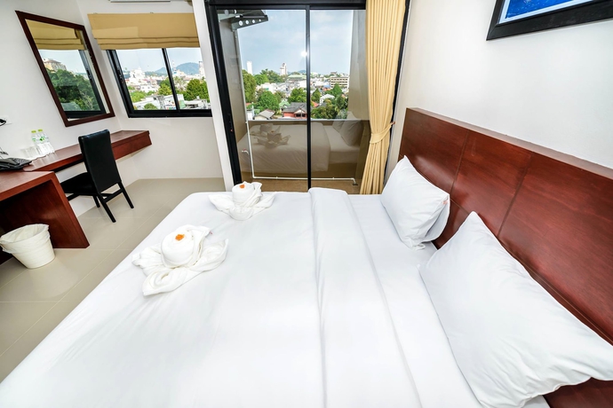 Imagen de la habitación del Hotel The Topaz Residence. Foto 8