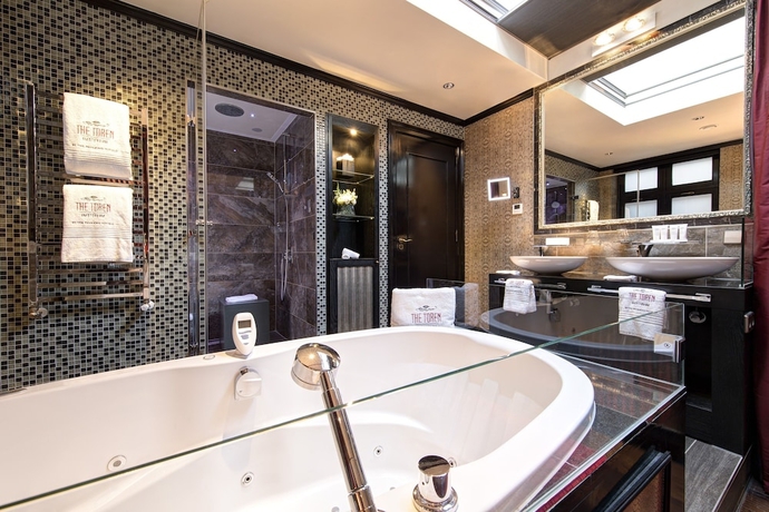 Imagen de la habitación del Hotel The Toren Amsterdam by The Pavilions. Foto 18