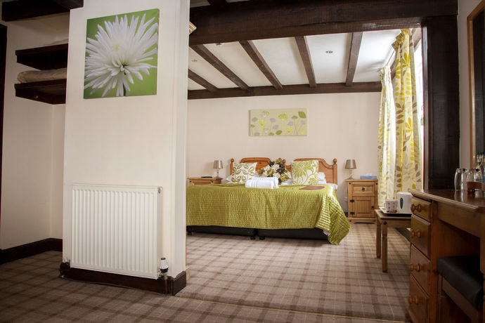 Imagen de la habitación del Hotel The Tormaukin. Foto 10