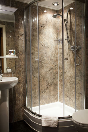 Imagen de la habitación del Hotel The Tormaukin. Foto 13