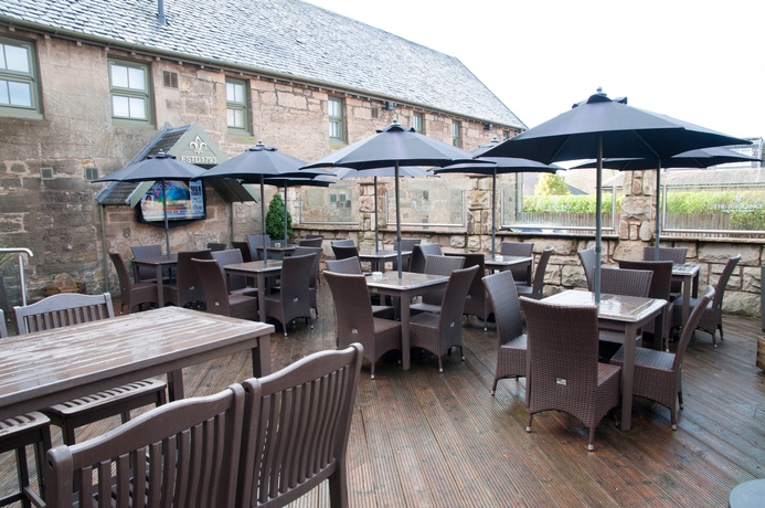 Imagen del bar/restaurante del Hotel The Torrance. Foto 8