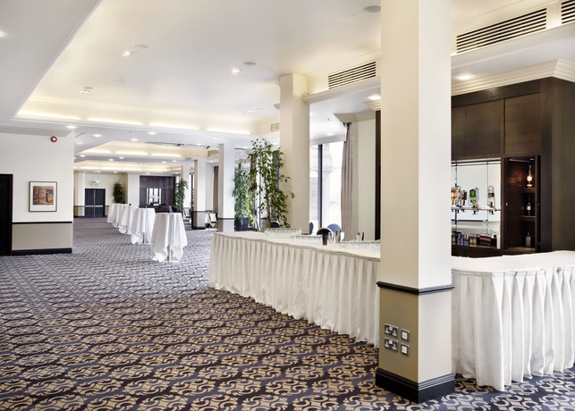 Imagen de los interiores del Hotel The Tower, by Thistle. Foto 21