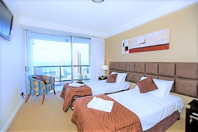 Imagen de la habitación del Hotel The Towers Chevron Renaissance Holidays Gold Coast. Foto 11