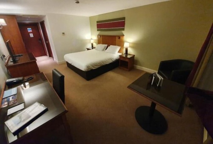 Imagen de la habitación del Hotel The Towers Hotel and Spa. Foto 5