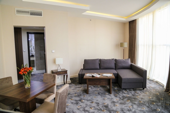 Imagen de la habitación del Hotel The Town Doha. Foto 4