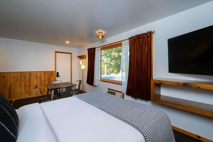 Imagen de la habitación del Hotel The Town House Lodge. Foto 15