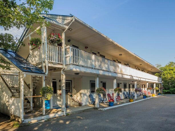 Imagen general del Hotel The Towne Motel. Foto 9