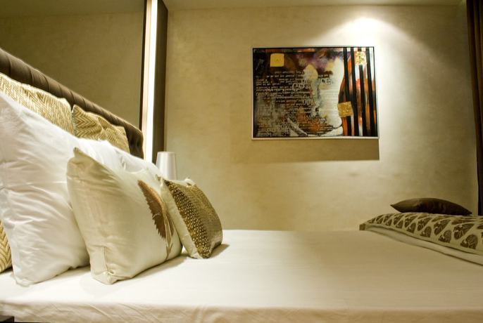 Imagen de la habitación del Hotel The Toy. Foto 3