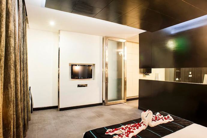 Imagen de la habitación del Hotel The Toy. Foto 13