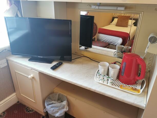 Imagen de la habitación del Hotel The Trafalgar. Foto 12