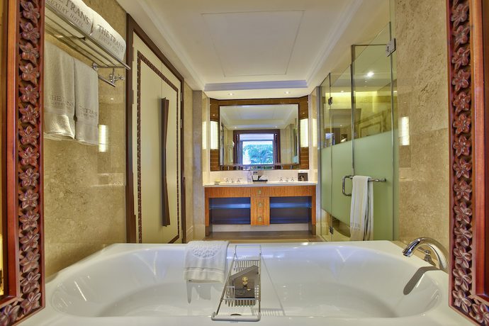 Imagen de la habitación del Hotel The Trans Resort Bali. Foto 9