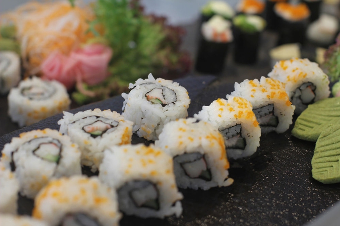 Imagen del bar/restaurante del Hotel The Trans Resort Bali. Foto 4