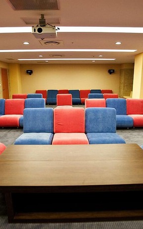 Imagen de los interiores del Hotel The Treasure Land Resort. Foto 12