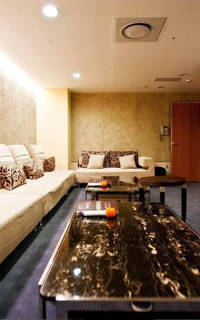 Imagen de los interiores del Hotel The Treasure Land Resort. Foto 17