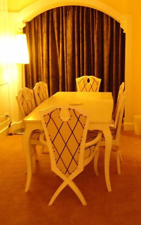 Imagen de los interiores del Hotel The Treasure Land Resort. Foto 19