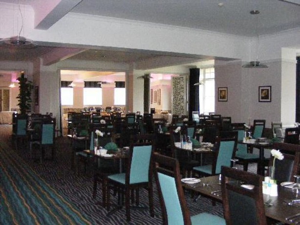 Imagen del bar/restaurante del Hotel The Trecarn. Foto 5
