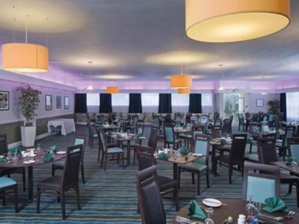 Imagen del bar/restaurante del Hotel The Trecarn. Foto 6