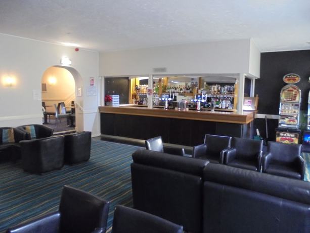 Imagen del bar/restaurante del Hotel The Trecarn. Foto 8