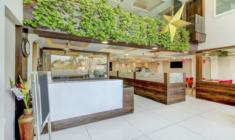 Imagen de los interiores del Hotel The Tripti. Foto 17