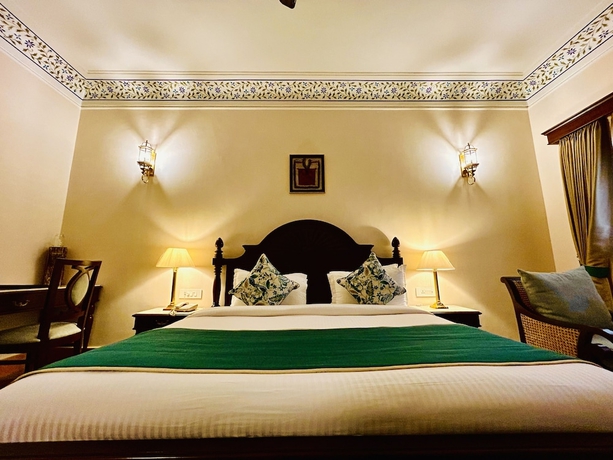 Imagen de la habitación del Hotel The Trishala Vilas in Ranakpur. Foto 16