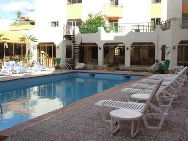 Imagen general del Hotel The Triton. Foto 3