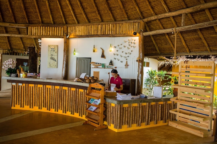 Imagen de los interiores del Hotel The Tropical Beach Resort. Foto 18