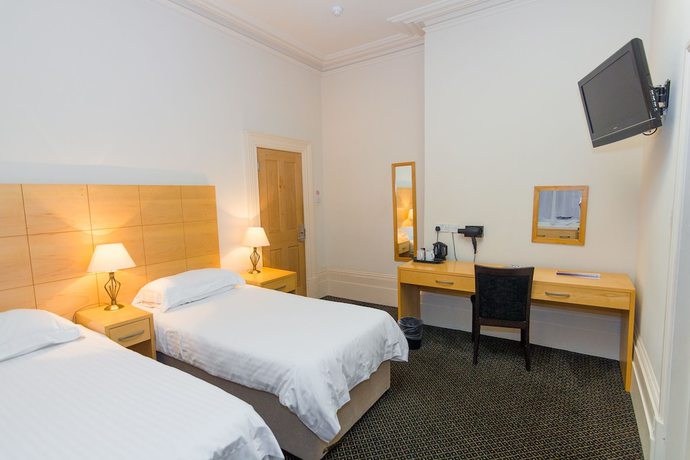 Imagen de la habitación del Hotel The Trouville. Foto 6