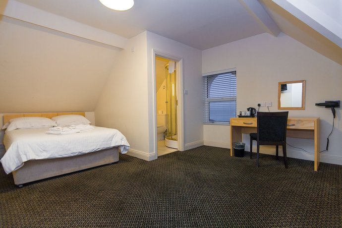Imagen de la habitación del Hotel The Trouville. Foto 9