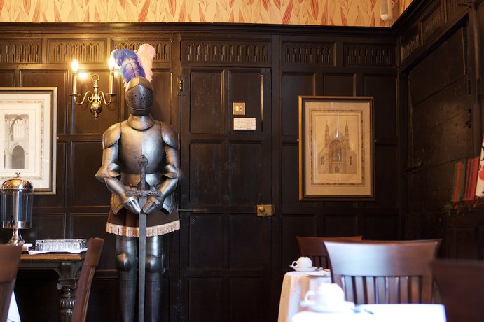 Imagen del bar/restaurante del Hotel The Tudor House, Tewkesbury, Gloucestershire. Foto 2