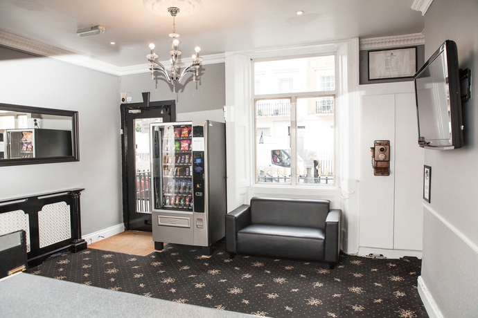 Imagen de los interiores del Hotel The Tudor Inn. Foto 14