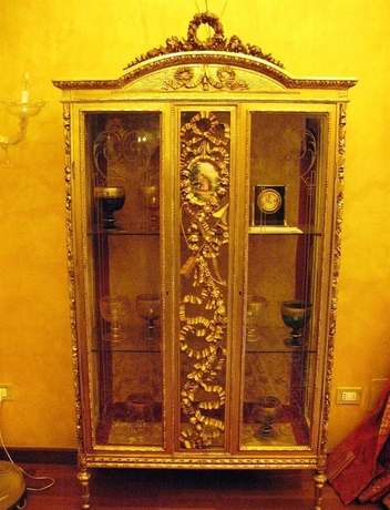 Imagen de los interiores del Hotel The Tuscanian. Foto 14