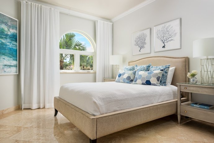 Imagen de la habitación del Hotel The Tuscany on Grace Bay. Foto 6