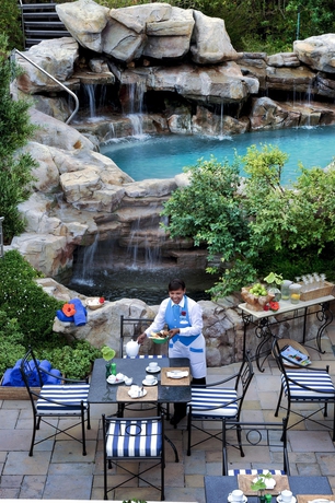 Imagen del bar/restaurante del Hotel The Twelve Apostles and Spa. Foto 3